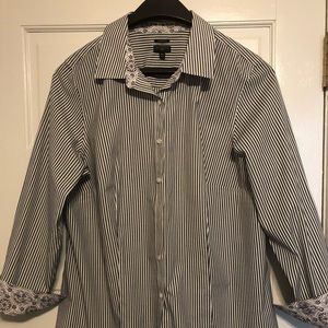 Woman’s LS Blouse
